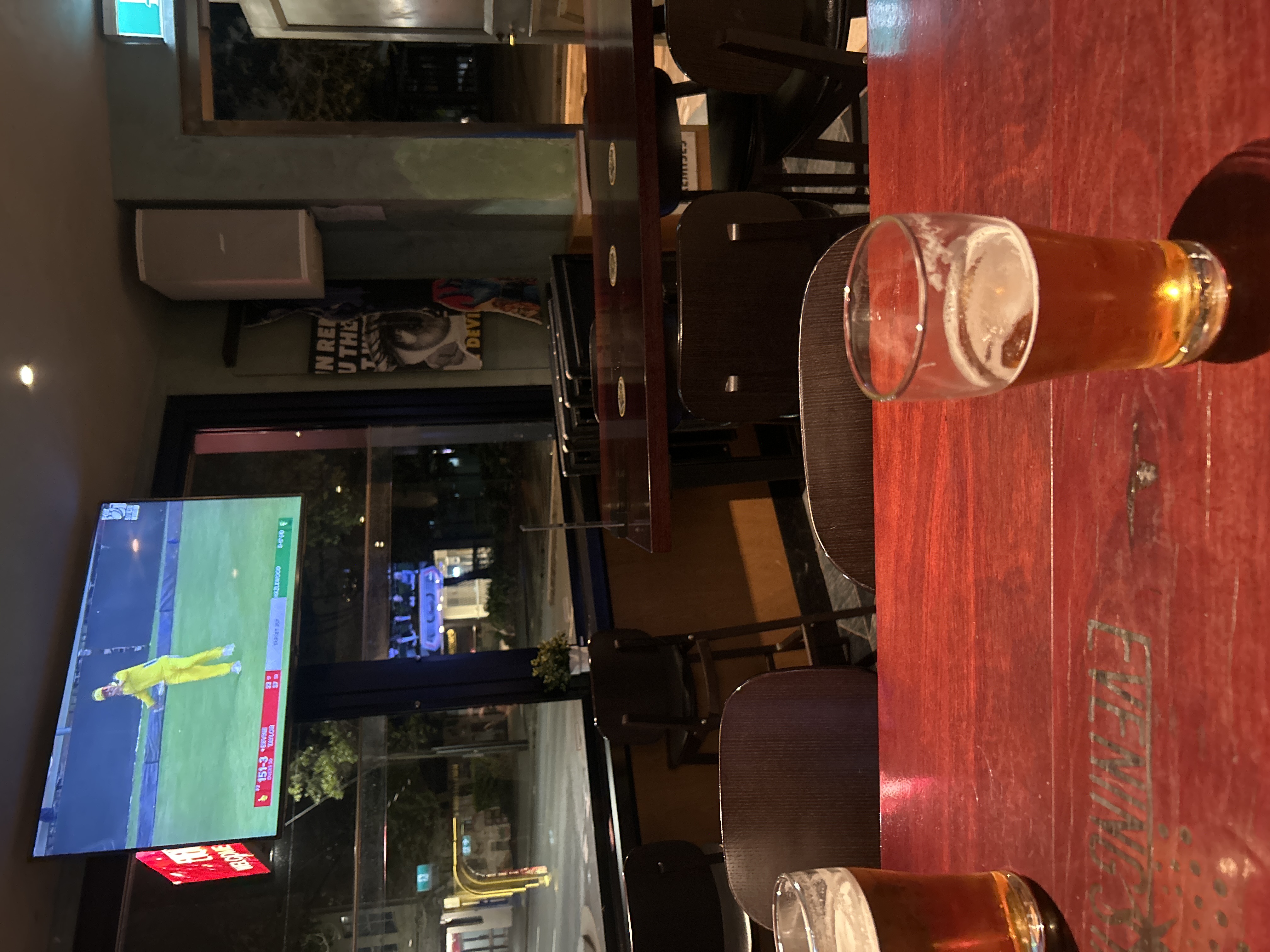 Tooheys New at Evening Star